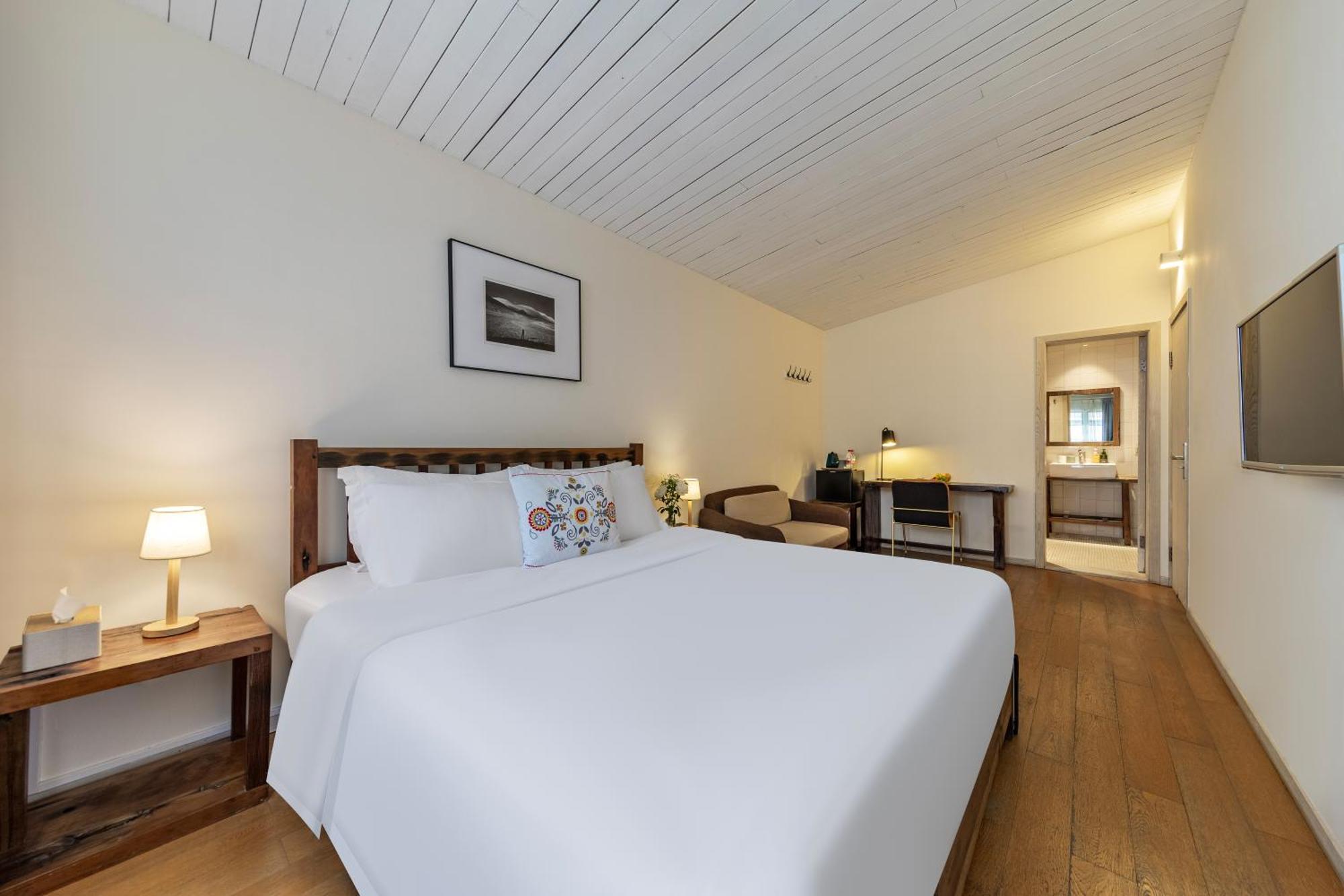 Shenzhen No'6 Garden Villa --French Window With Garden View,Close To Sea World &Shekou Ferry Port &K11 Ecoast &Subway Nearby ,Offer Western Food And Coffee &English Speaking With Tour Services المظهر الخارجي الصورة