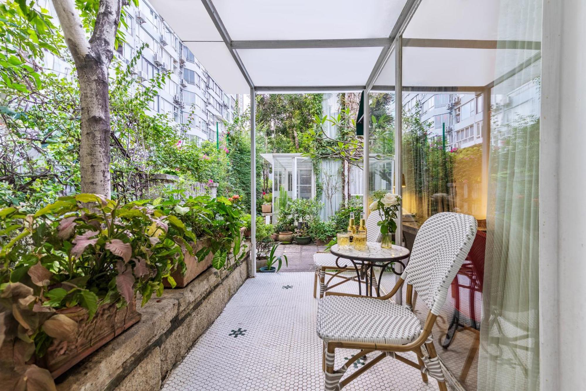 Shenzhen No'6 Garden Villa --French Window With Garden View,Close To Sea World &Shekou Ferry Port &K11 Ecoast &Subway Nearby ,Offer Western Food And Coffee &English Speaking With Tour Services المظهر الخارجي الصورة