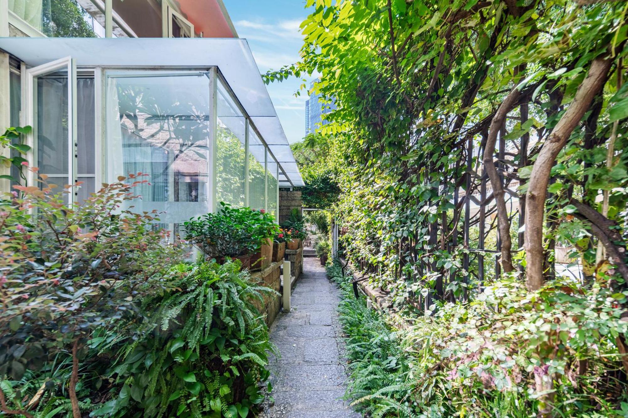 Shenzhen No'6 Garden Villa --French Window With Garden View,Close To Sea World &Shekou Ferry Port &K11 Ecoast &Subway Nearby ,Offer Western Food And Coffee &English Speaking With Tour Services المظهر الخارجي الصورة